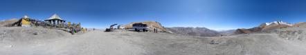 Tanglang La (5360 m. n. m.), druh� nejvy��� motorizovan� sedlo na sv�t�