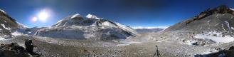 Sestup ze sedla Thorong La do Muktinathu (Annapurna)