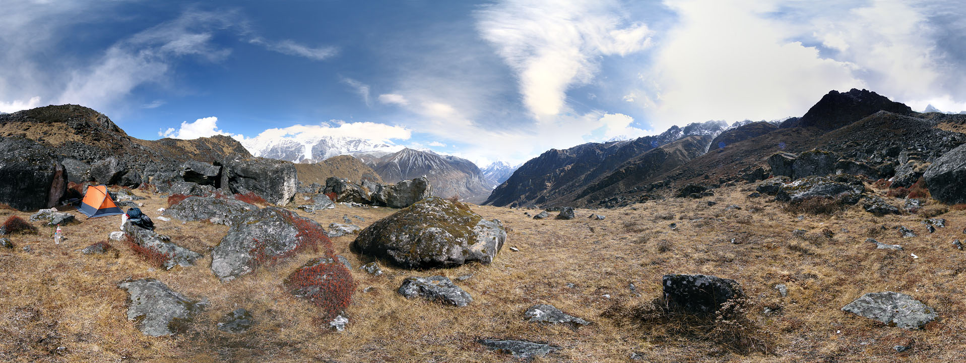 Ganja La Pass, z�kladn� t�bor (Langtang)