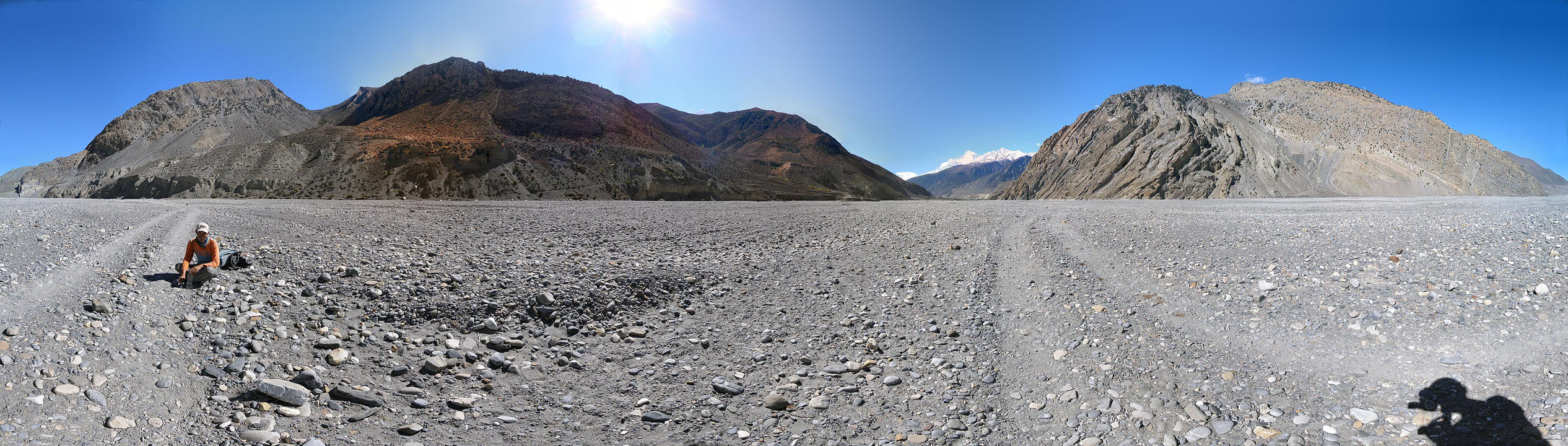 Mezi Muktinathem a Jomsomem - pr�vodce N�ma �ek� a� si b�l� sahib vyhraje (Annapurna)