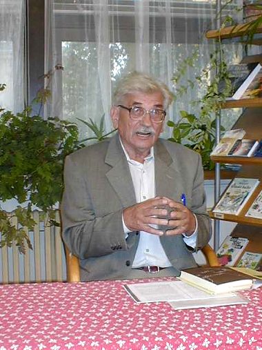 "No, pod�vejte se, nejd��ve bych v�echny zlod�je post��lel a pak by se vid�lo&hellip;"